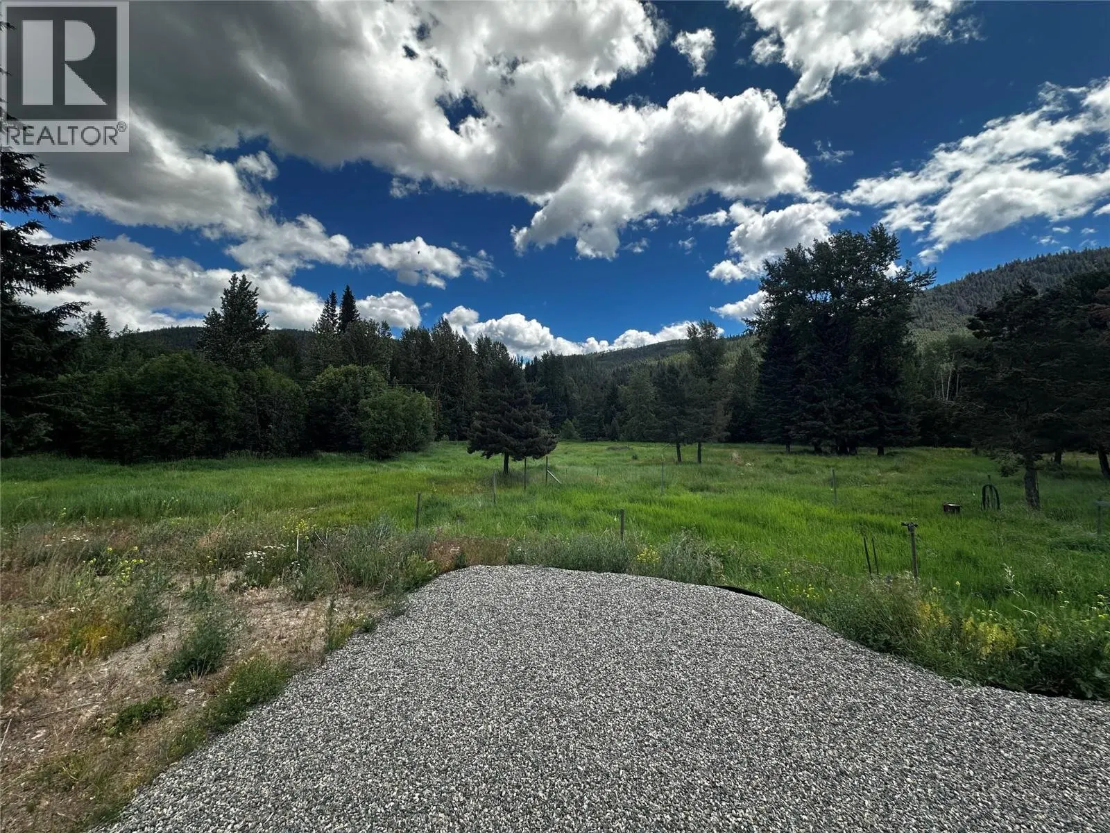 Photo 3 of 15 at 2297 Princeton Summerland Road