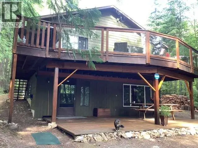 Photo 1 of 25 at #22 – 7429 Sunnybrae Canoe Point Road