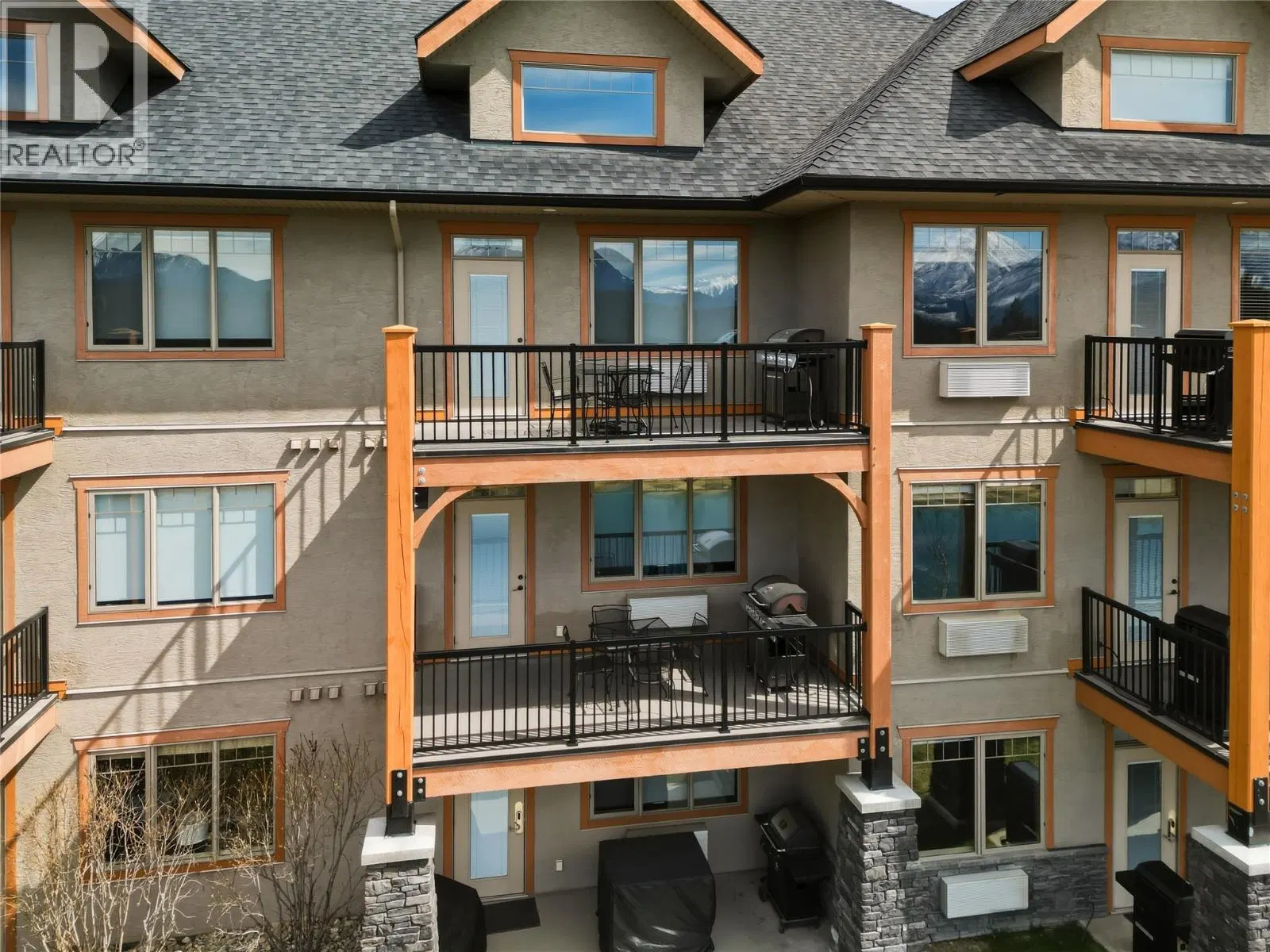 Photo 5 of 43 at #622 – 600 Bighorn Boulevard