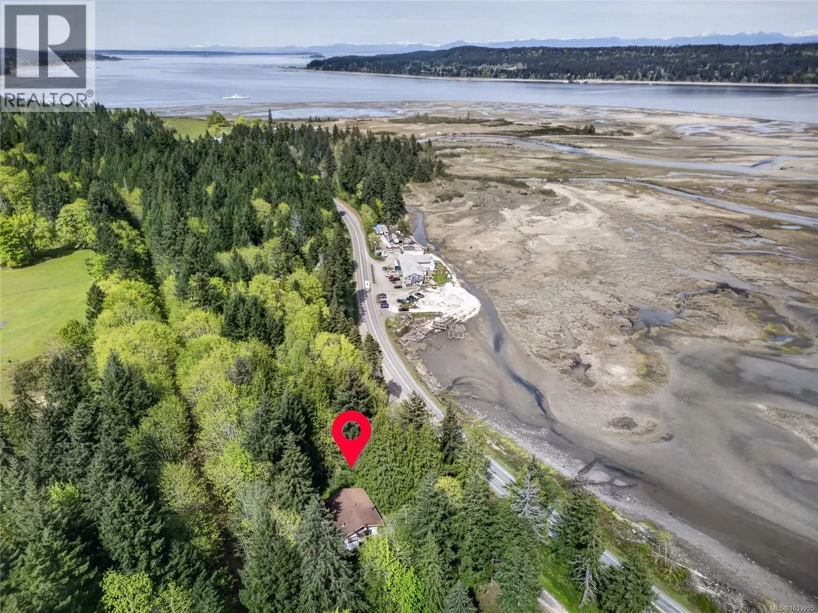 Photo 3 of 81 at 7191 Island Highway