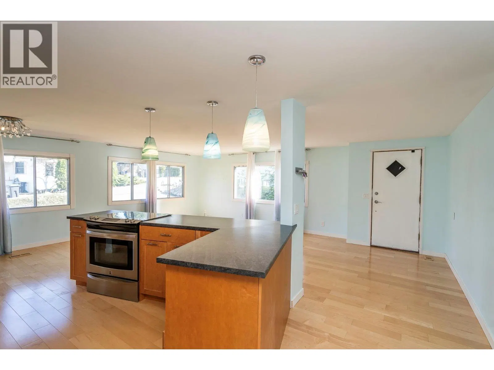 Photo 4 of 24 at #19 – 3535 McCulloch Road