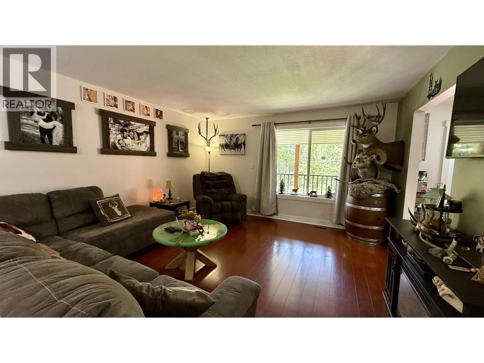 Photo 5 of 33 at 4755 ANZEEON Road