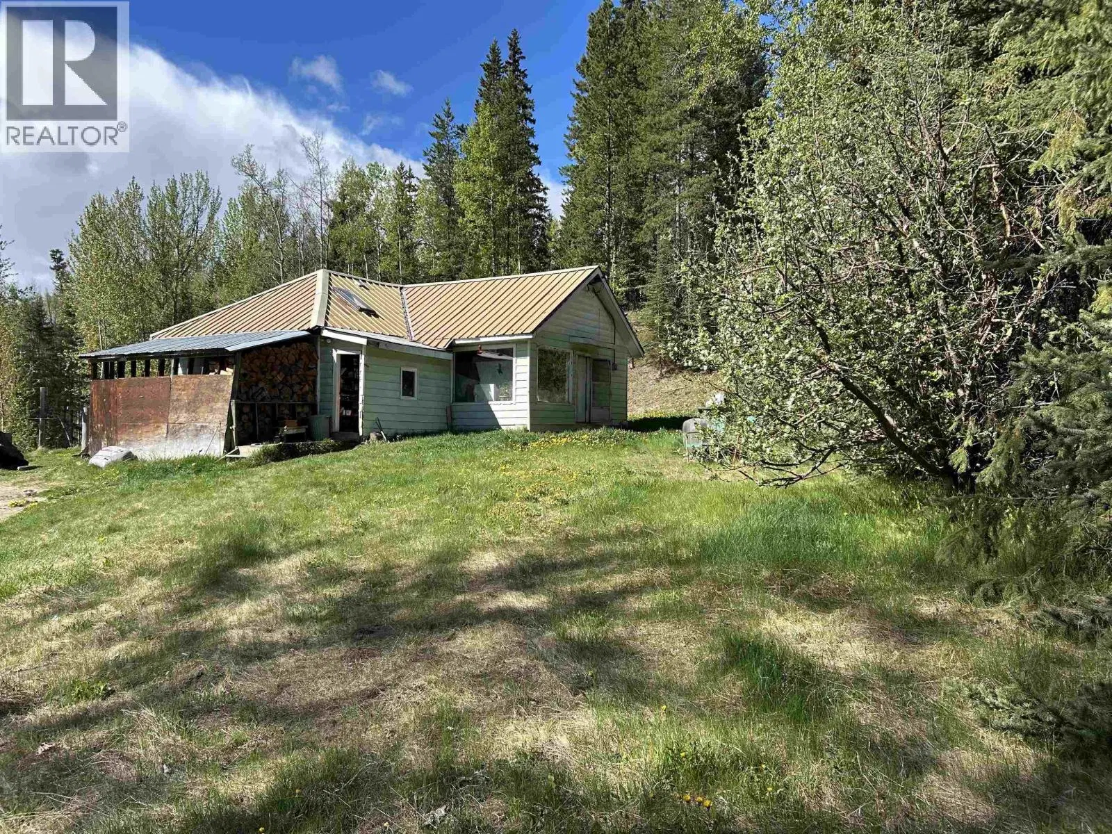 Photo 1 of 15 at 5676 LOWDEN Road