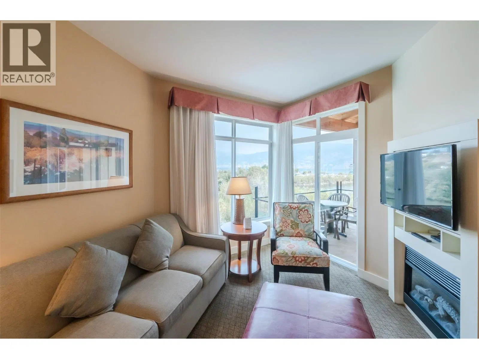 Photo 2 of 34 at #227 – 13011 Lakeshore Drive