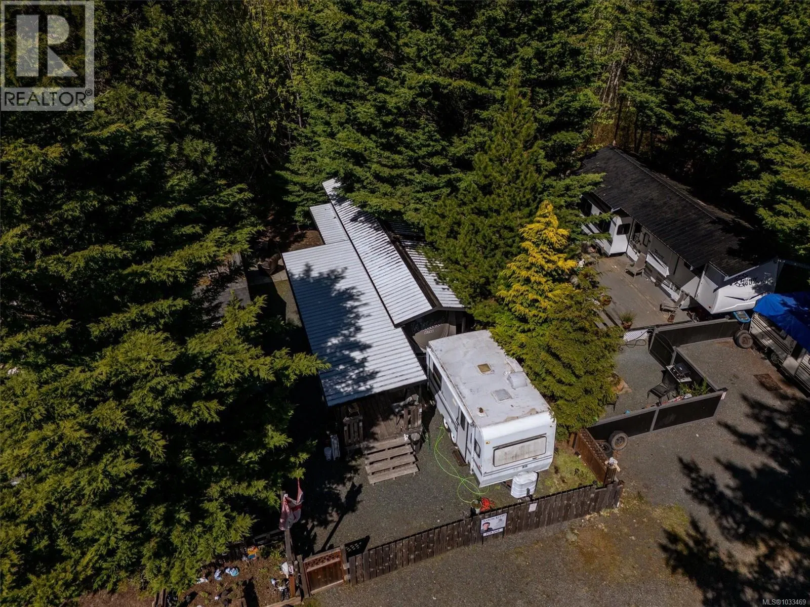 Photo 1 of 52 at E14 – 2650 Turnbull Road