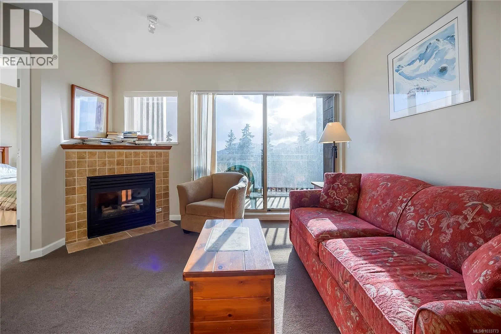 Photo 4 of 45 at #301 – 1280 Alpine Road