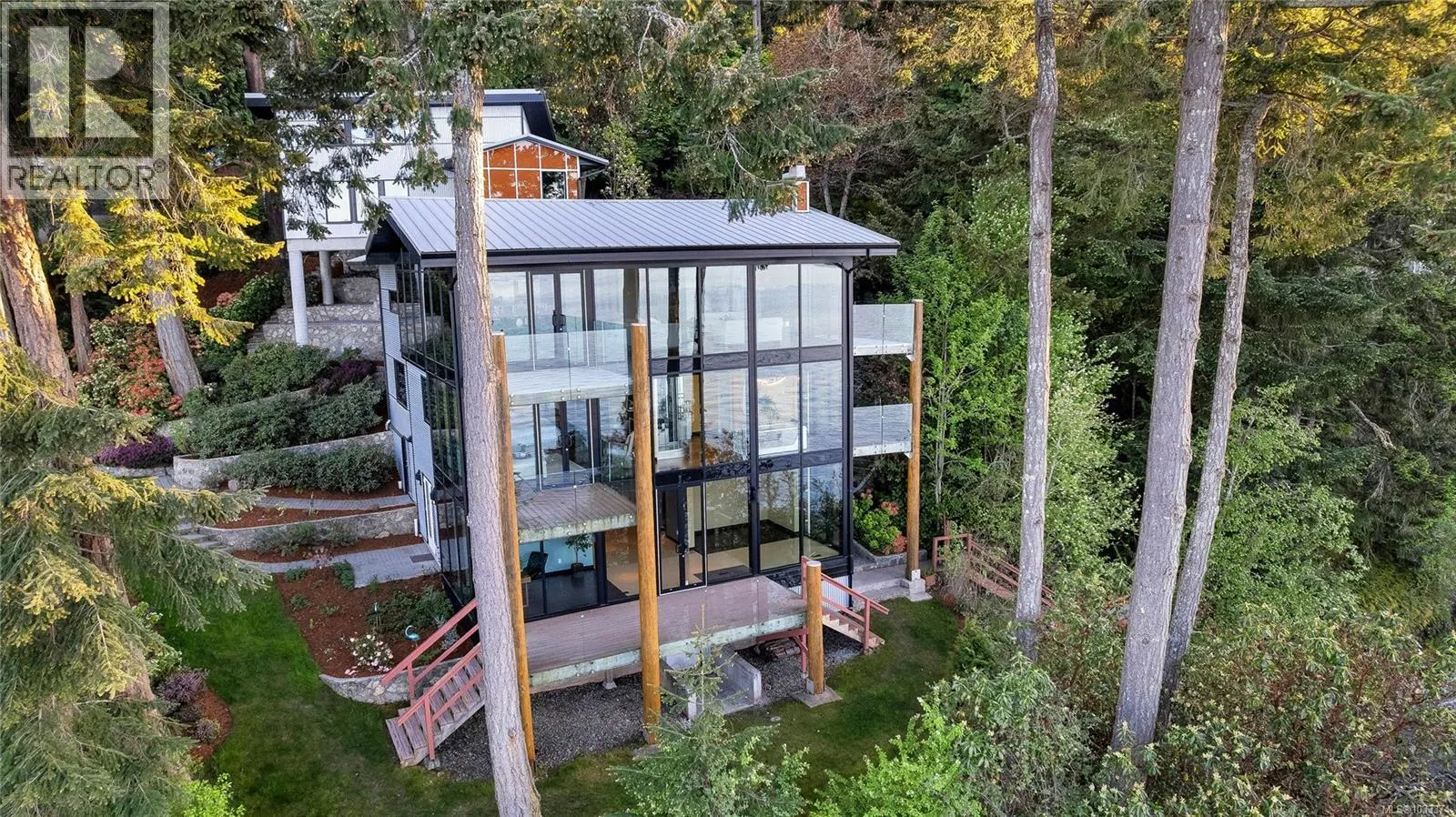 1676 Lands End Road