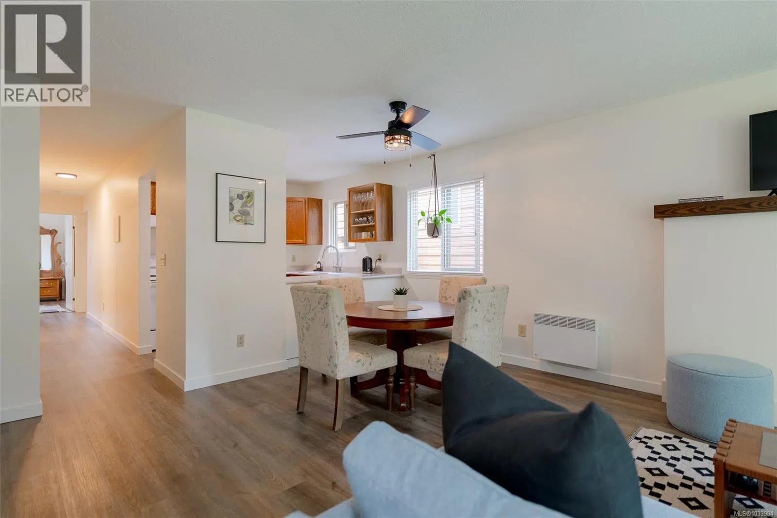 Photo 5 of 34 at 3772 Argyle Way