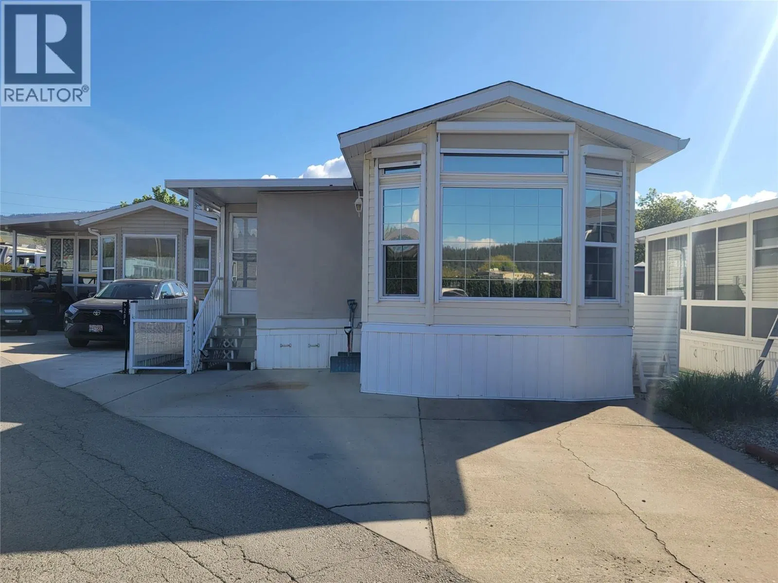 Photo 1 of 35 at #298 – 415 Commonwealth Road