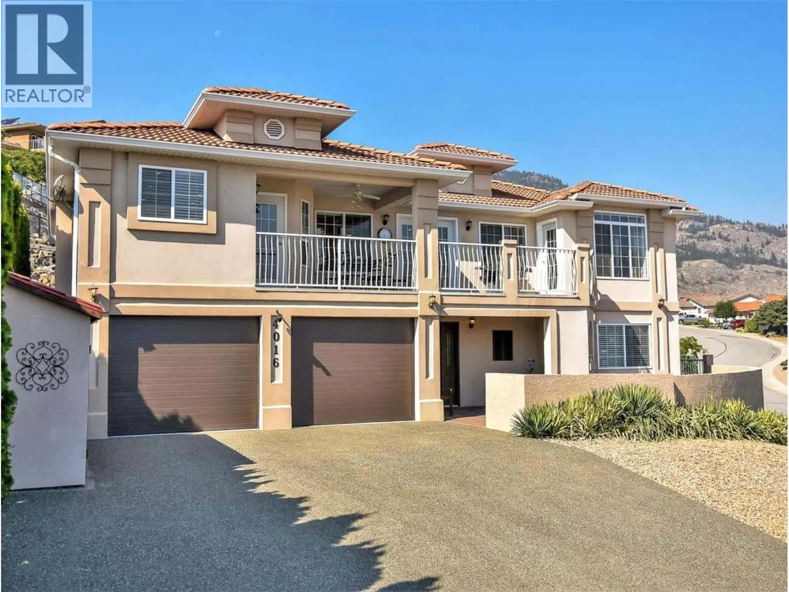 Photo 2 of 43 at 4016 PEBBLE BEACH Drive
