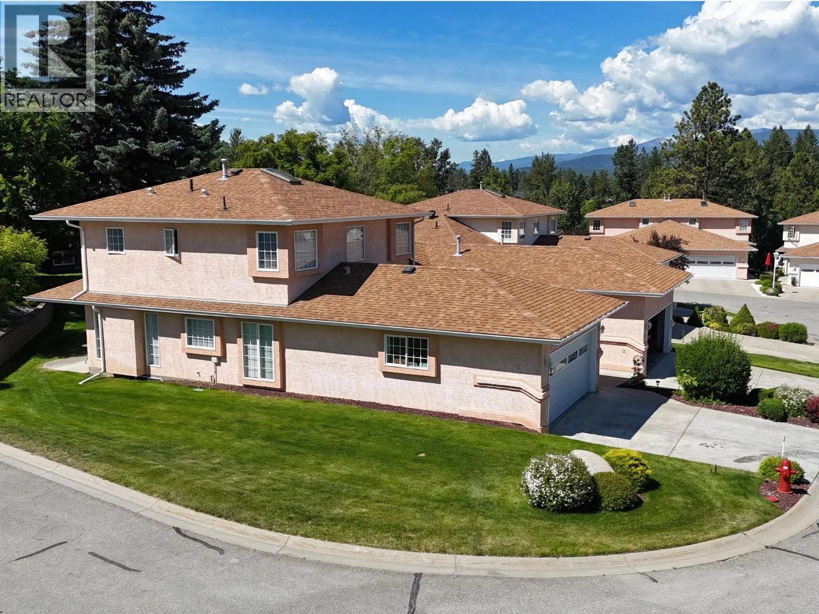 Photo 1 of 43 at #22 – 617 27TH Avenue