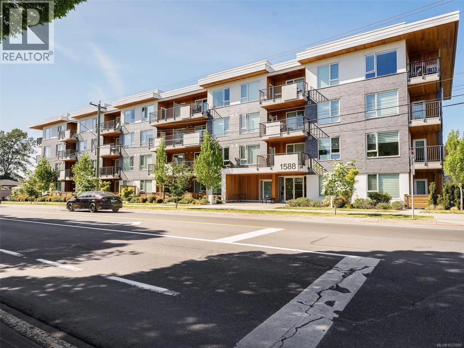 #404 – 1588 North Dairy Road