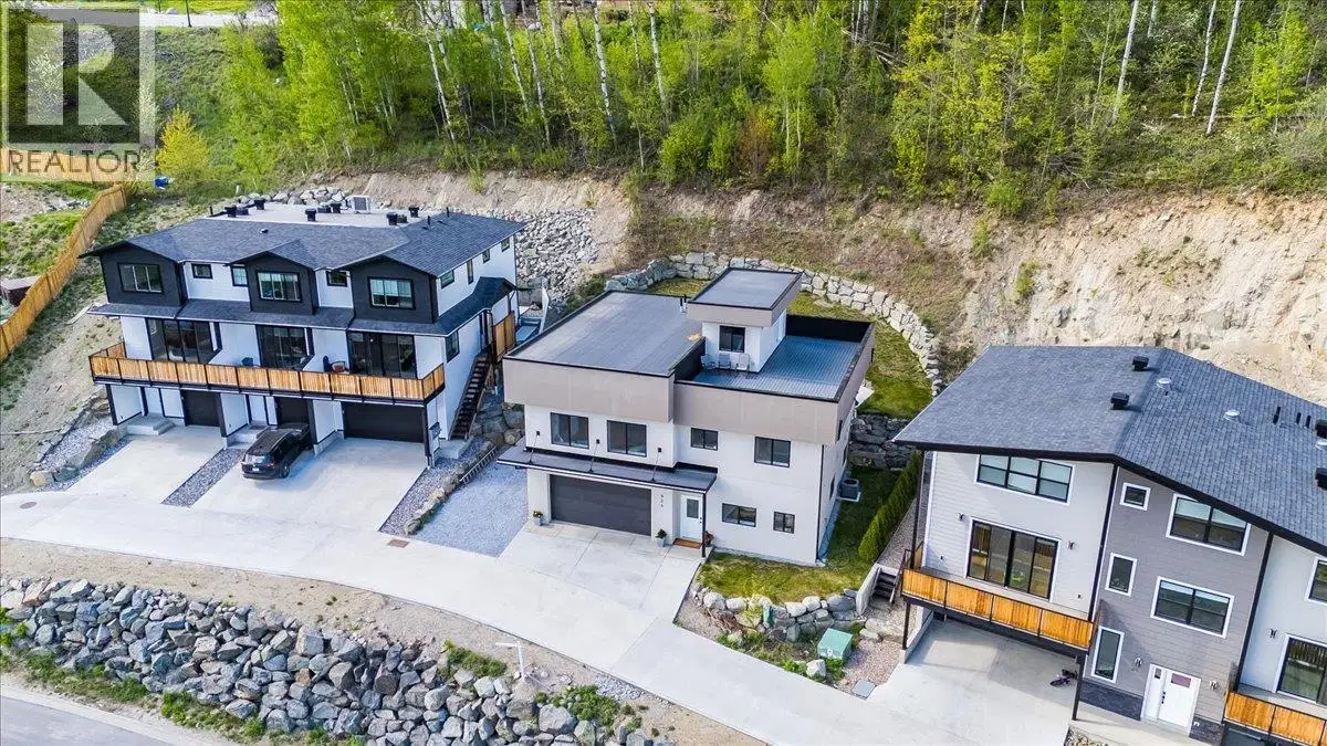 934 REDSTONE Drive