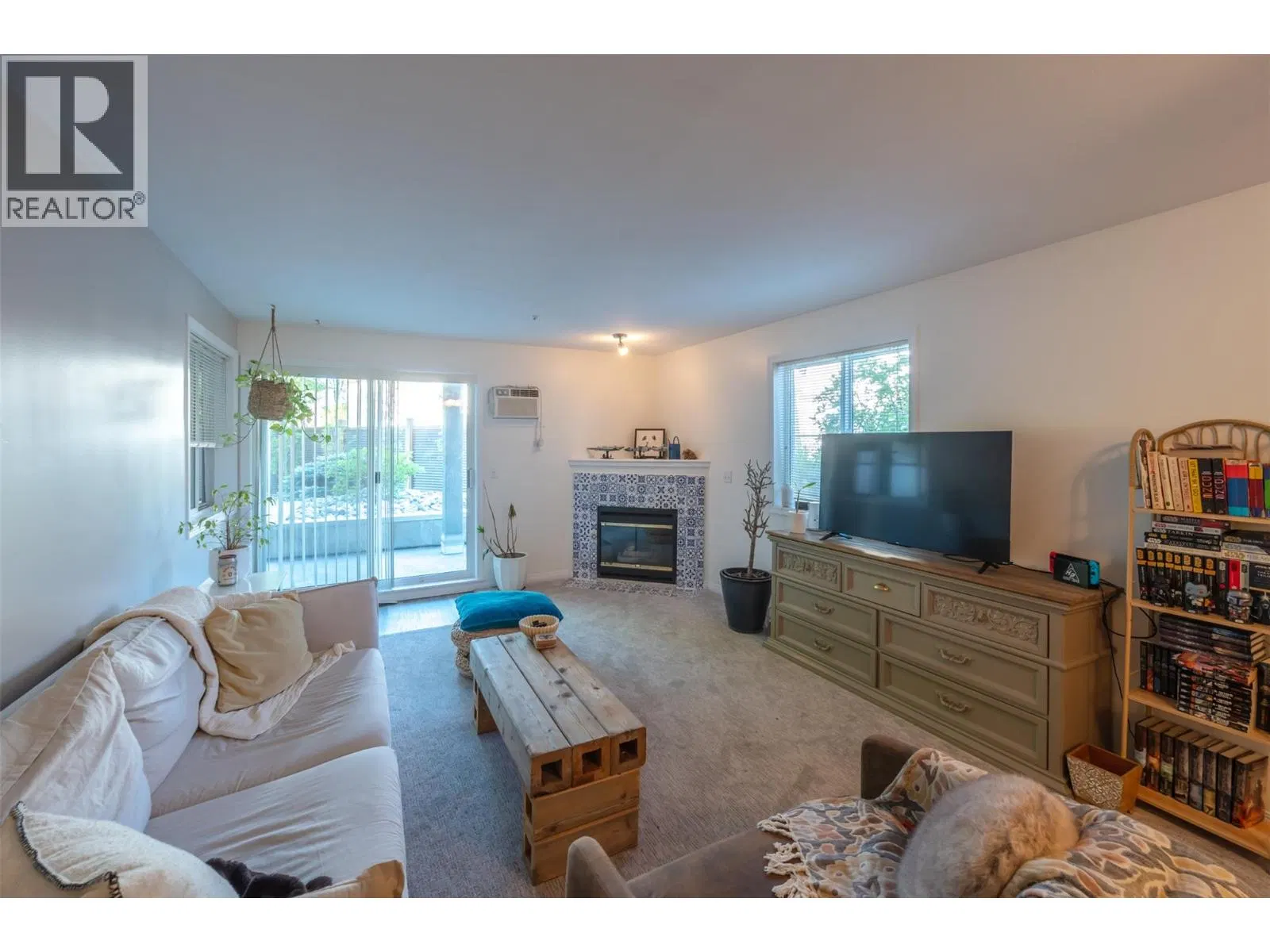 Photo 2 of 29 at #108 – 329 Rigsby Street