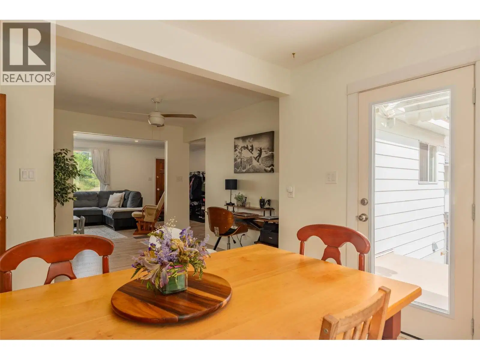 1953 Plewman Way