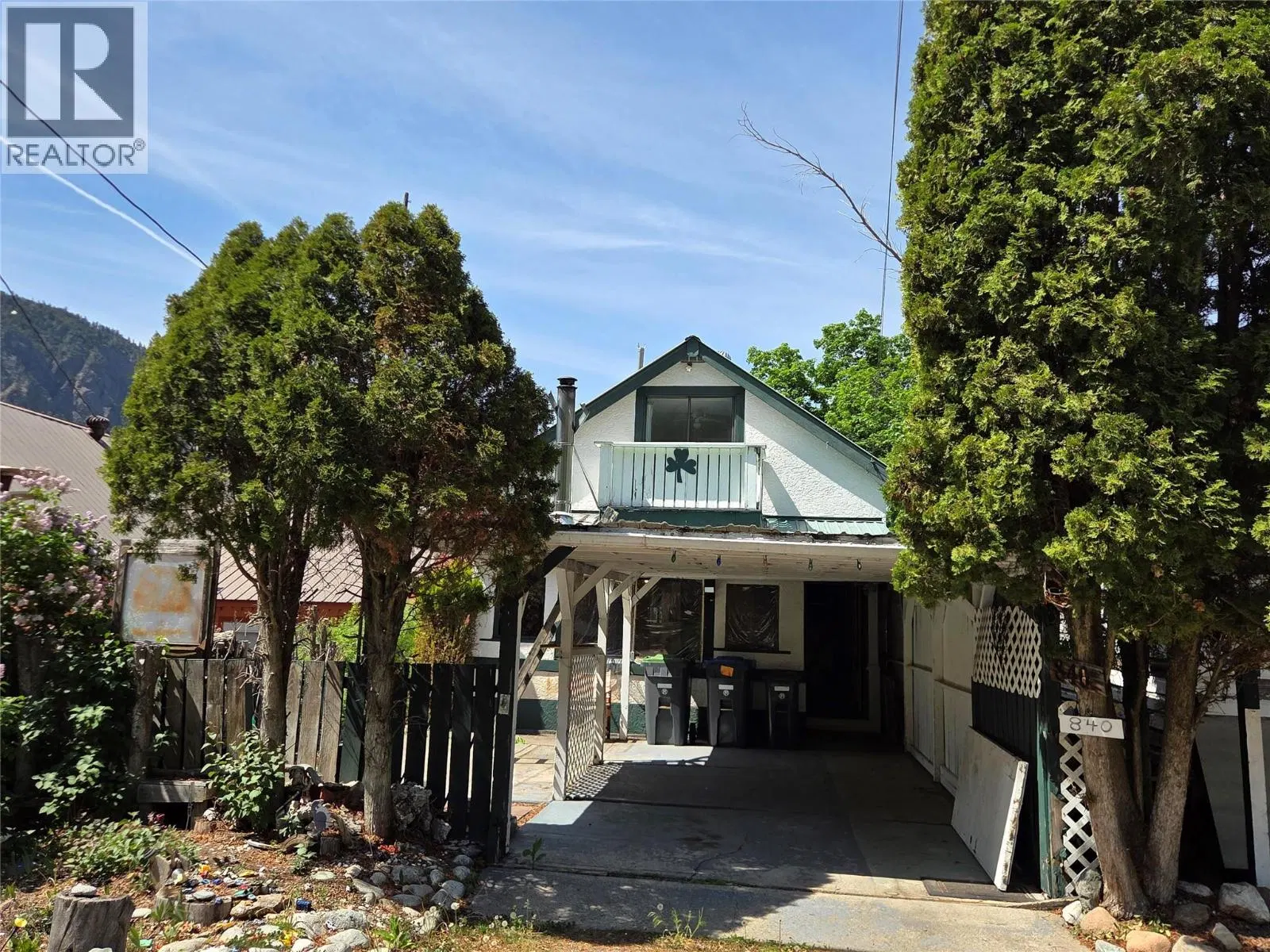Photo 1 of 36 at 840 Cawston Avenue