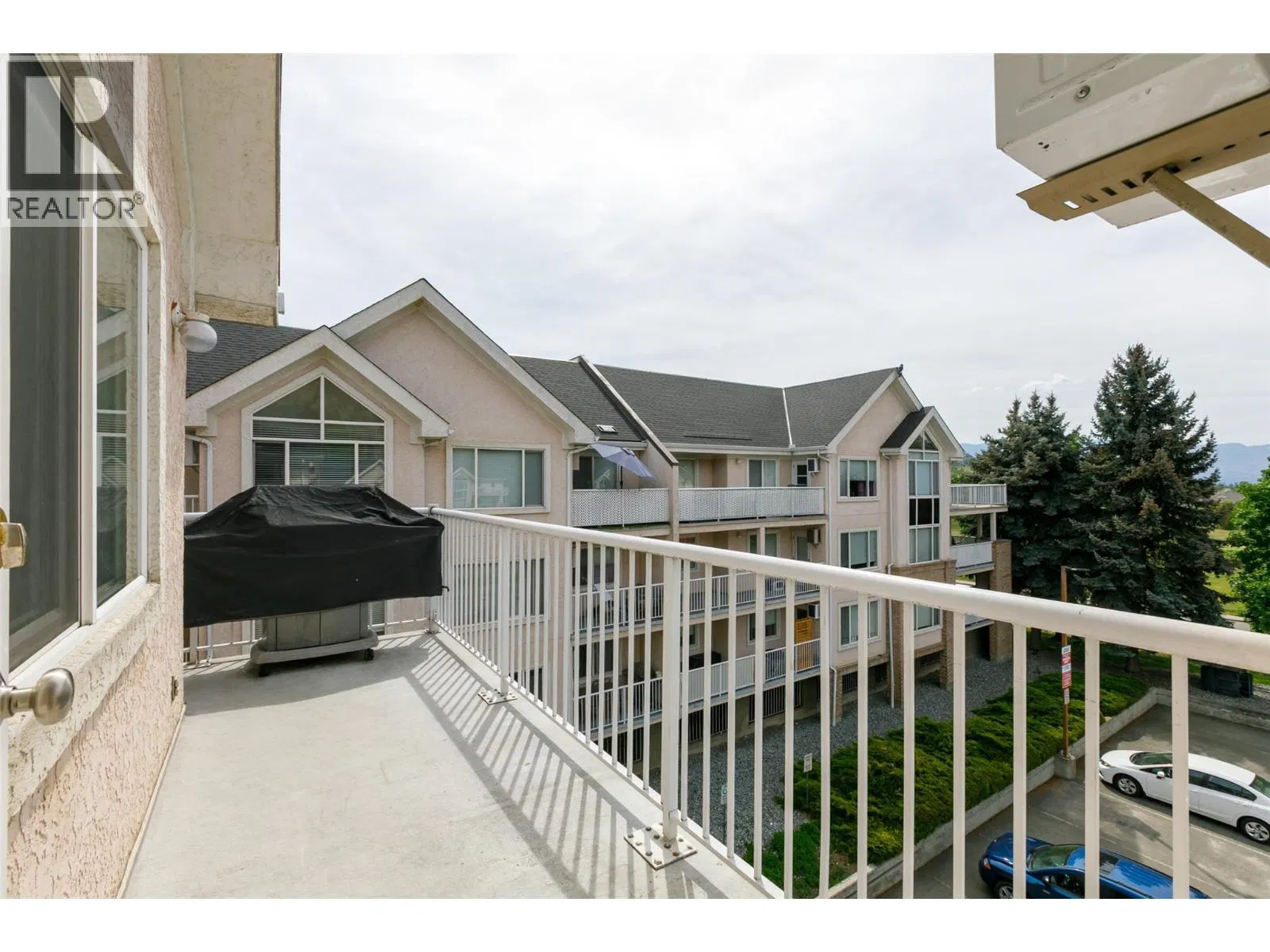 Photo 2 of 47 at #313 – 400 Sutton Crescent