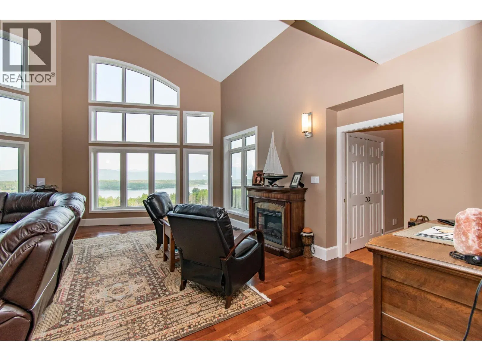Photo 5 of 40 at 8020 HISLOP Road