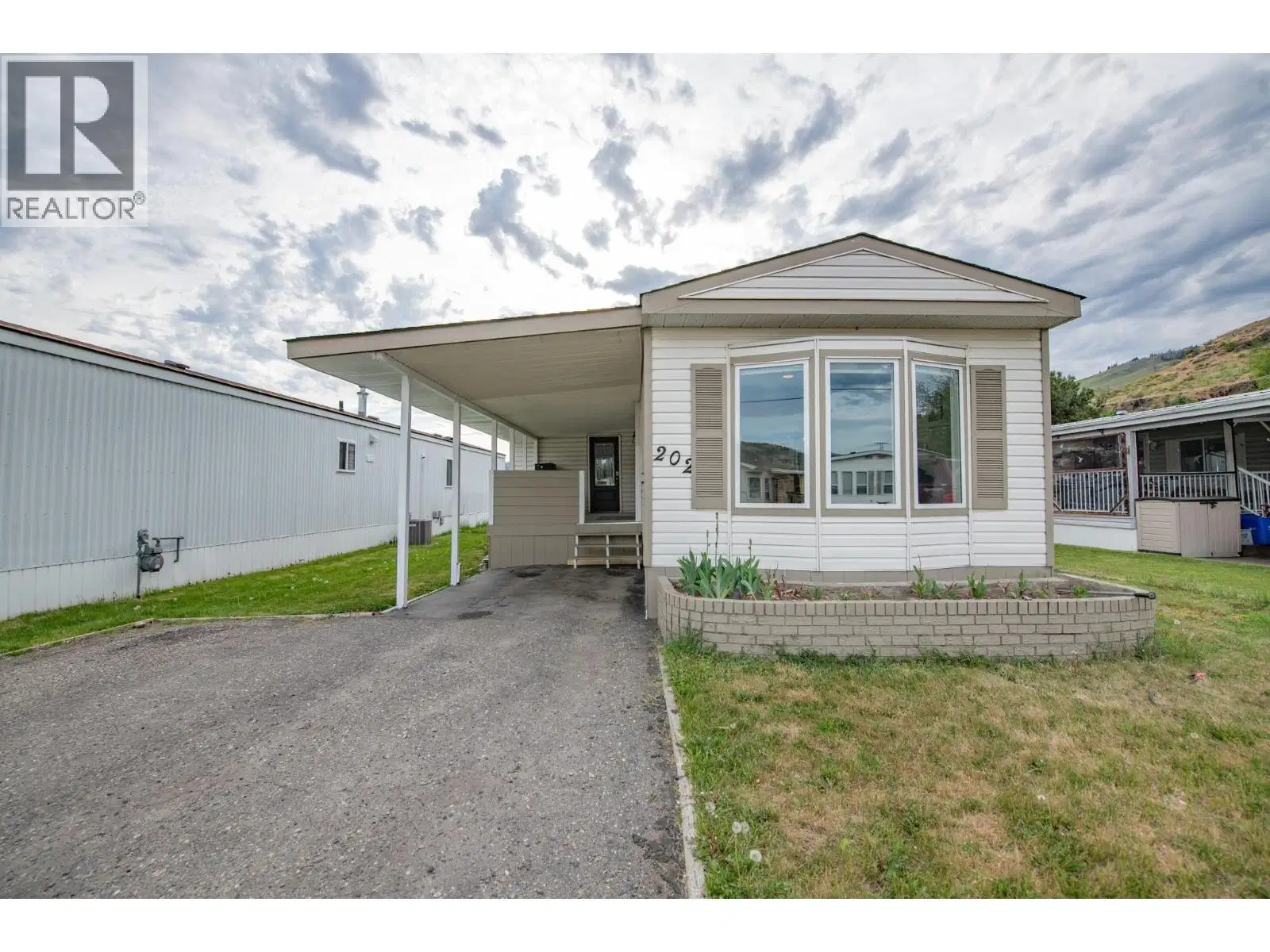 #202 – 6710 Tronson Road