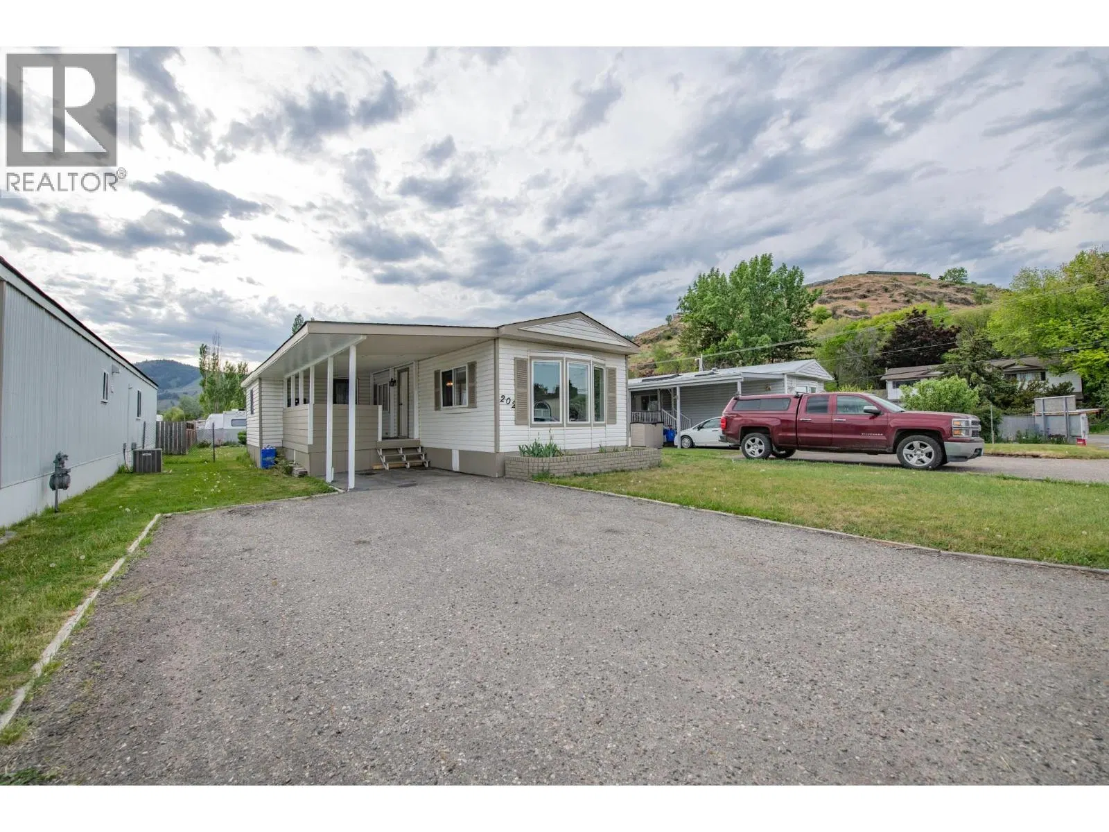 Photo 2 of 38 at #202 – 6710 Tronson Road