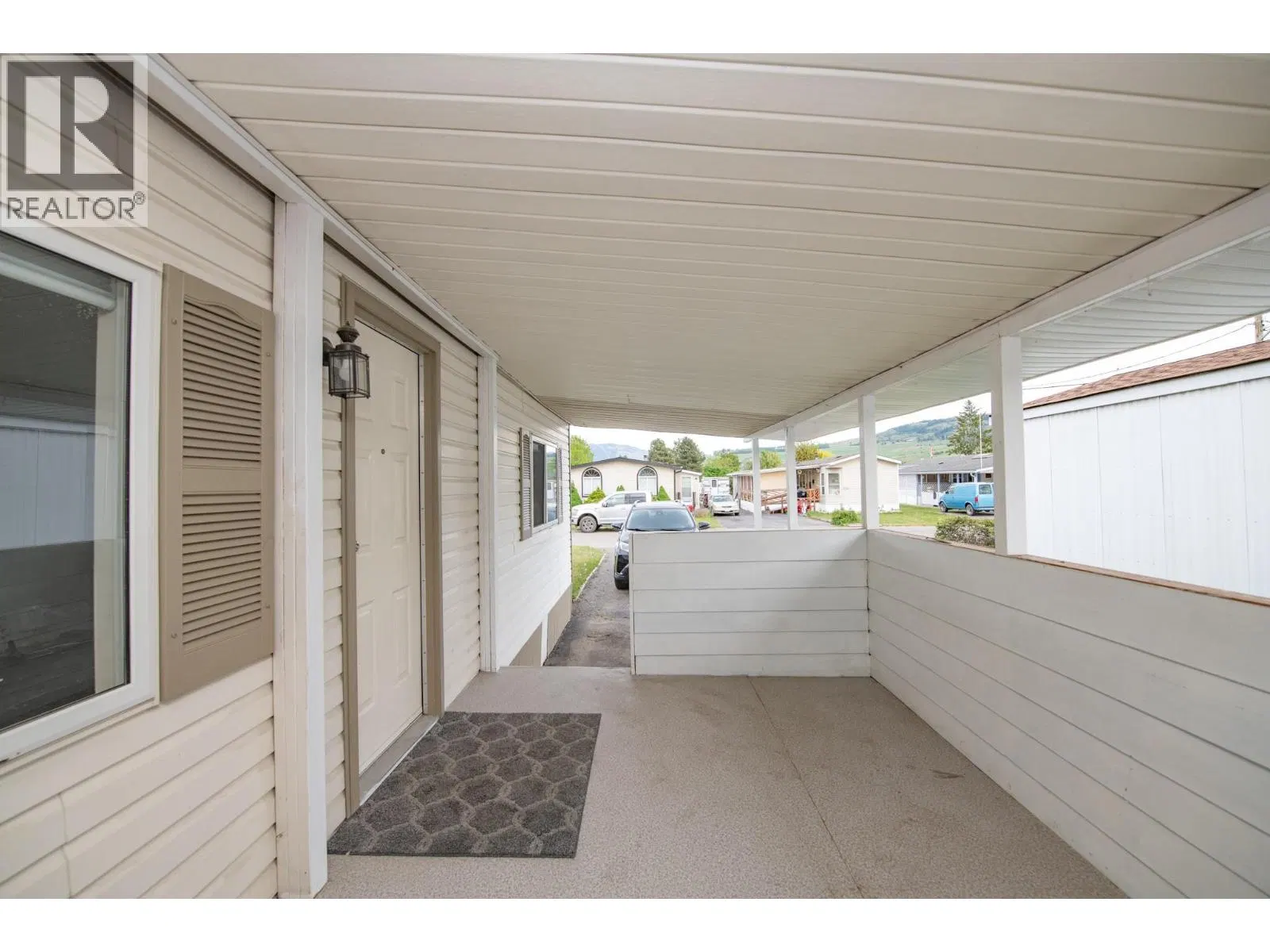 Photo 5 of 38 at #202 – 6710 Tronson Road