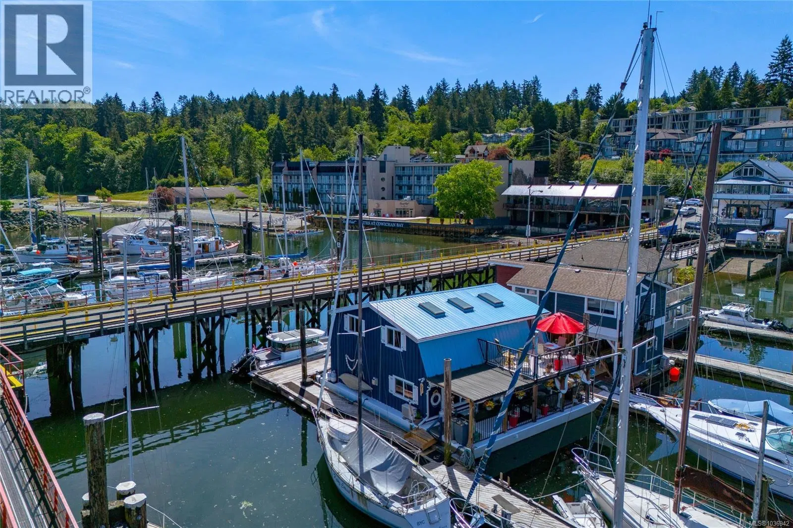 Photo 1 of 54 at #4 – 1705 Cowichan Bay Road