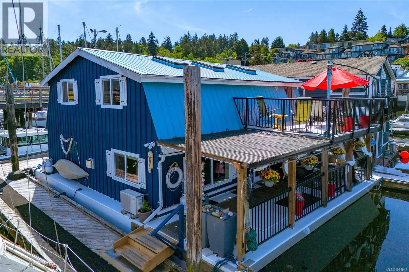 Photo 2 of 54 at #4 – 1705 Cowichan Bay Road