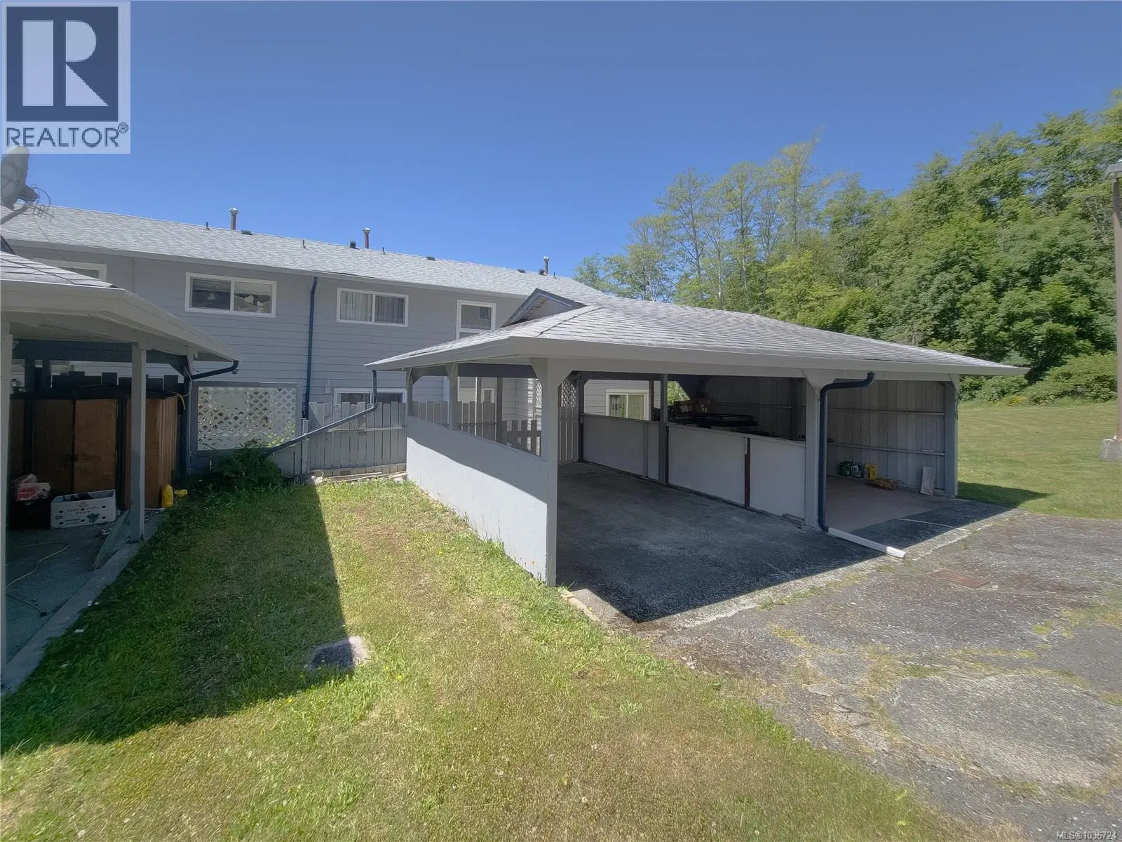 Photo 2 of 29 at 75 McKay Crescent