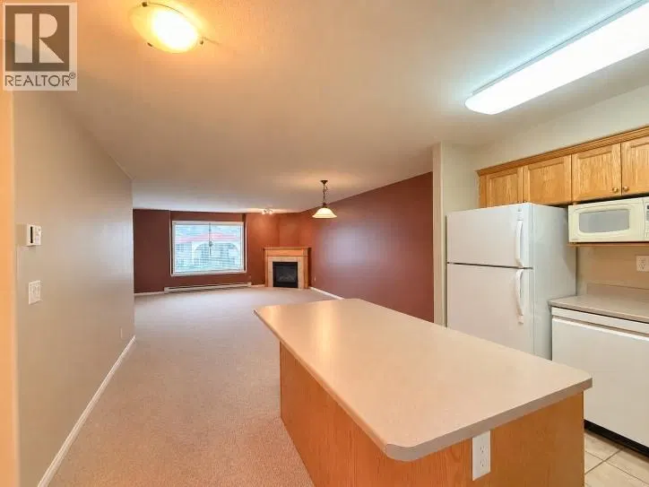 Photo 3 of 11 at #212 – 9307 62ND Avenue