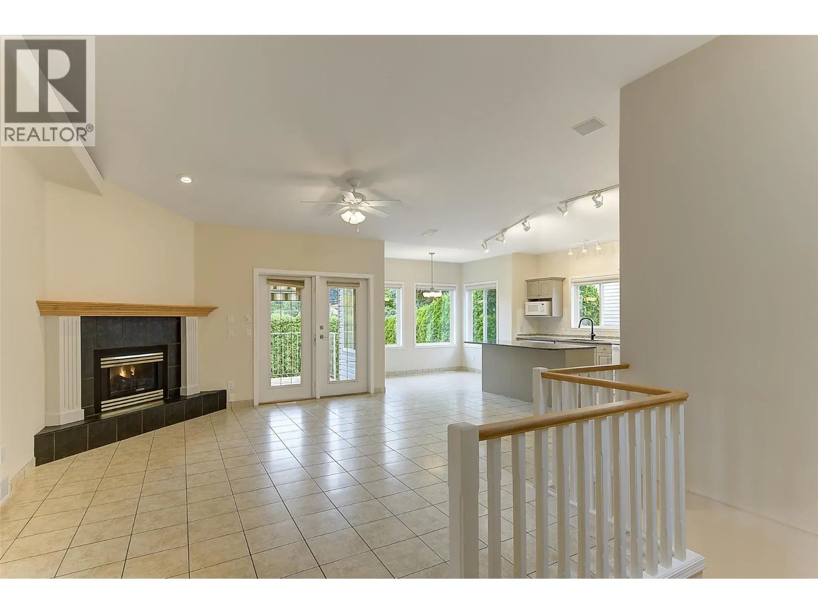 Photo 4 of 53 at 3244 Deer Ridge Court