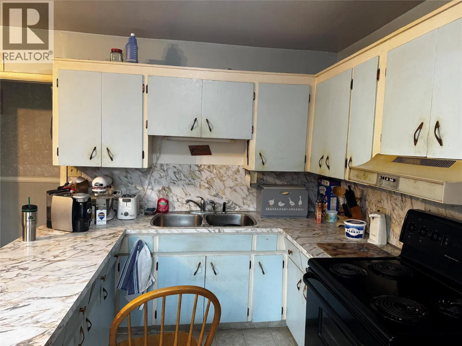 Photo 4 of 24 at 917 12th Street