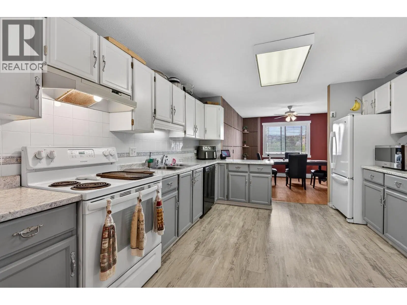 Photo 2 of 35 at #311 – 3608 27 Avenue
