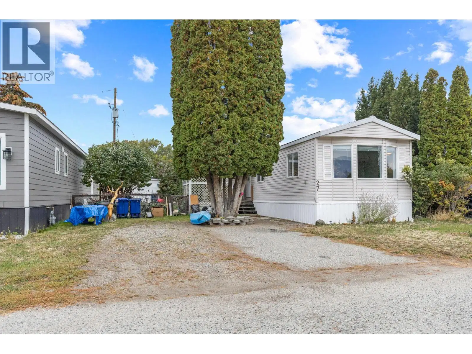 #27 – 2005 Boucherie Road