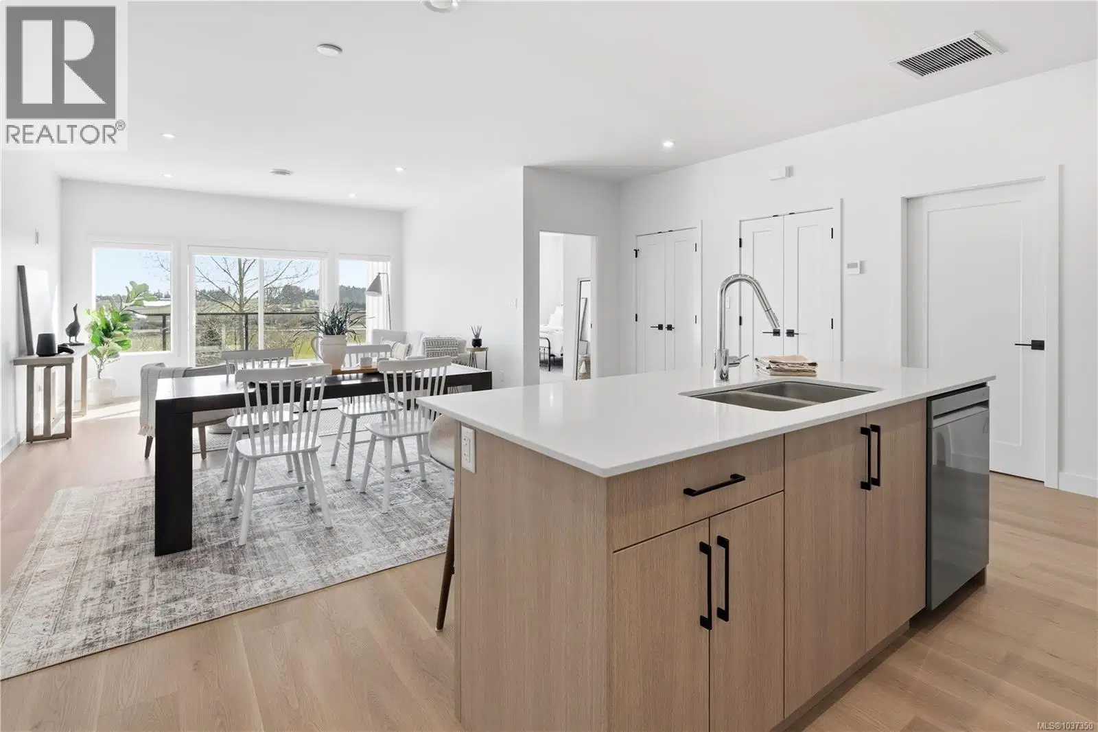 #301 – 7057 Central Saanich Road