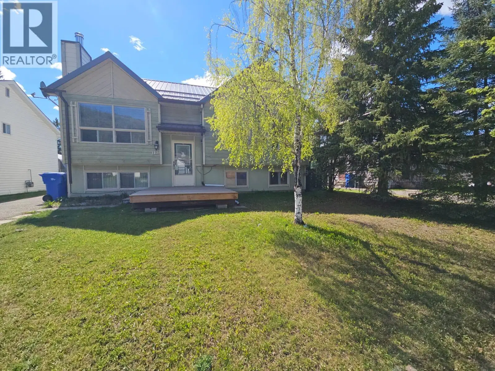 131 Bullmoose Crescent