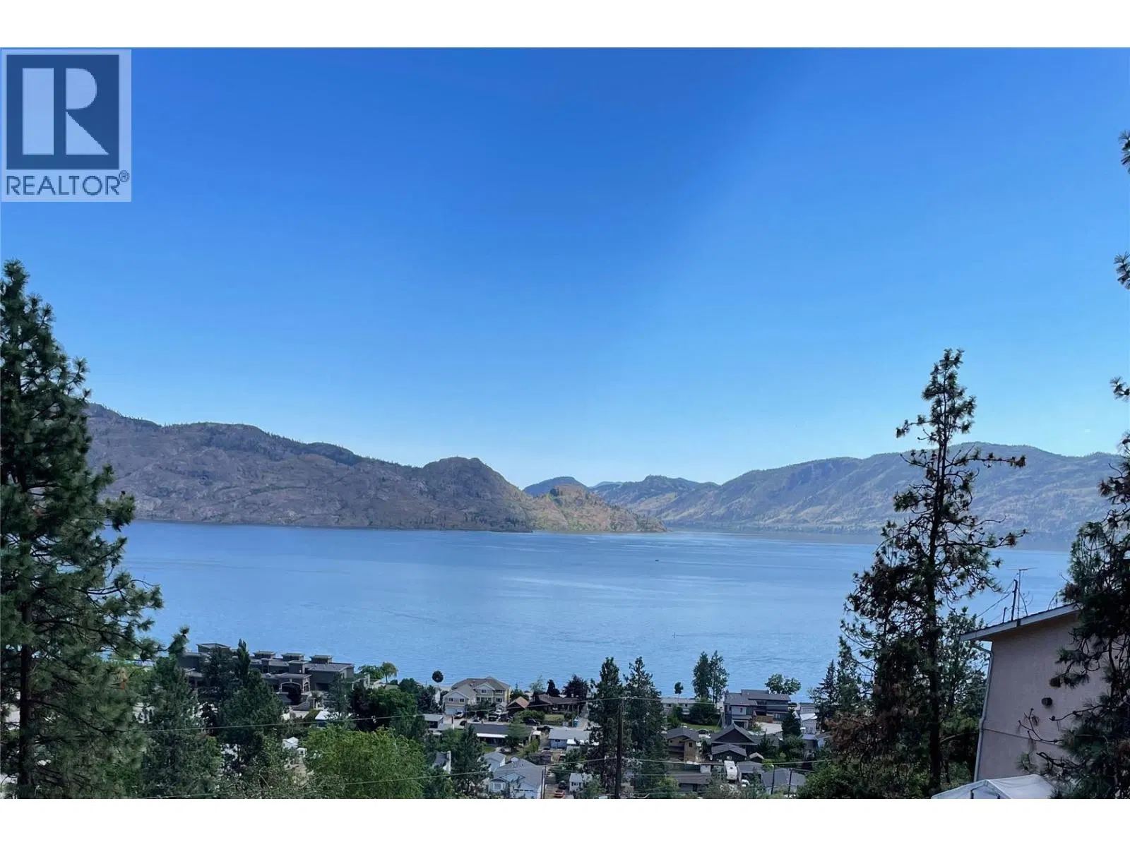 Photo 1 of 7 at 4258 4th Avenue