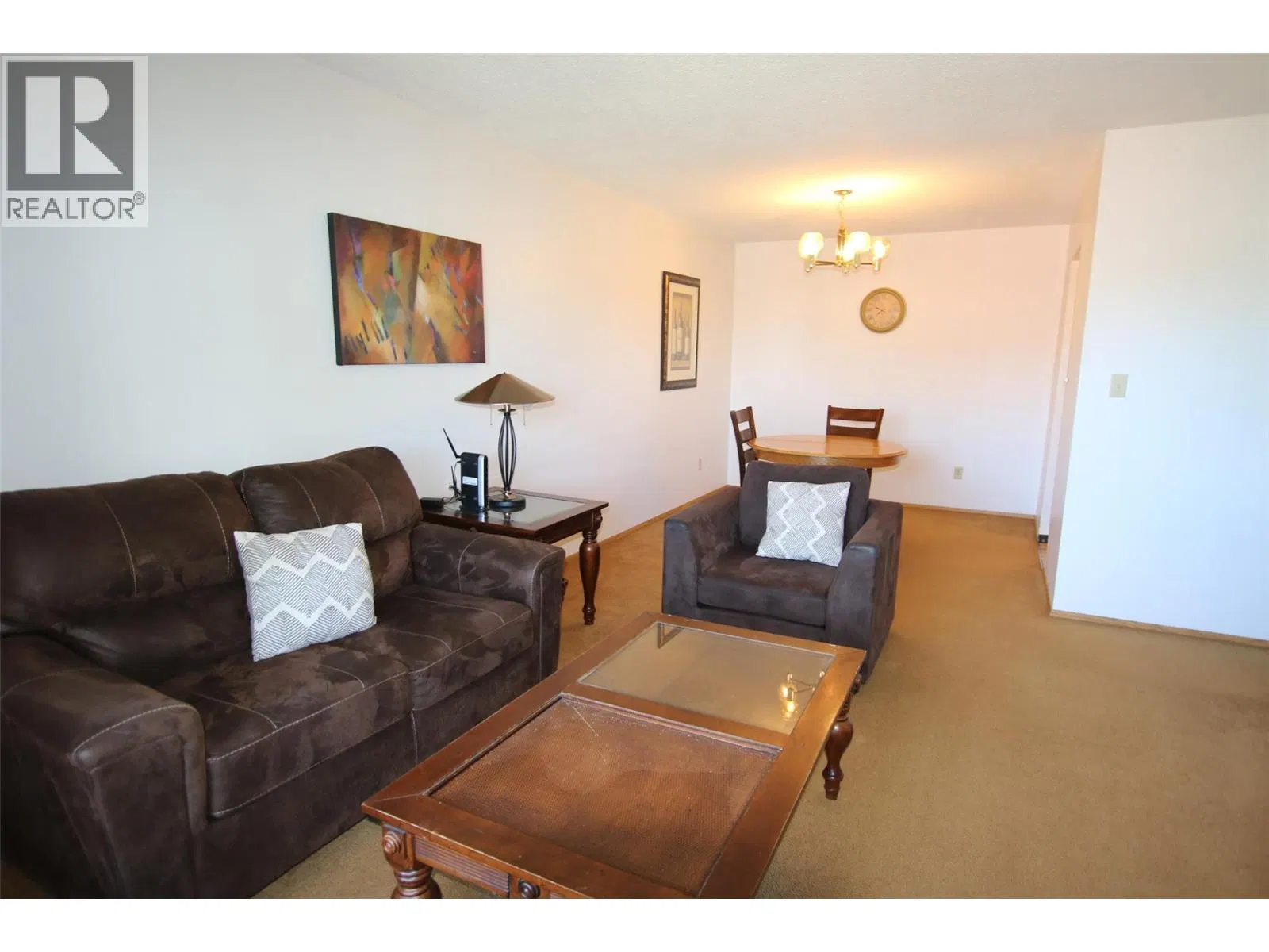 Photo 3 of 18 at #310 – 320 NORTHGATE Road