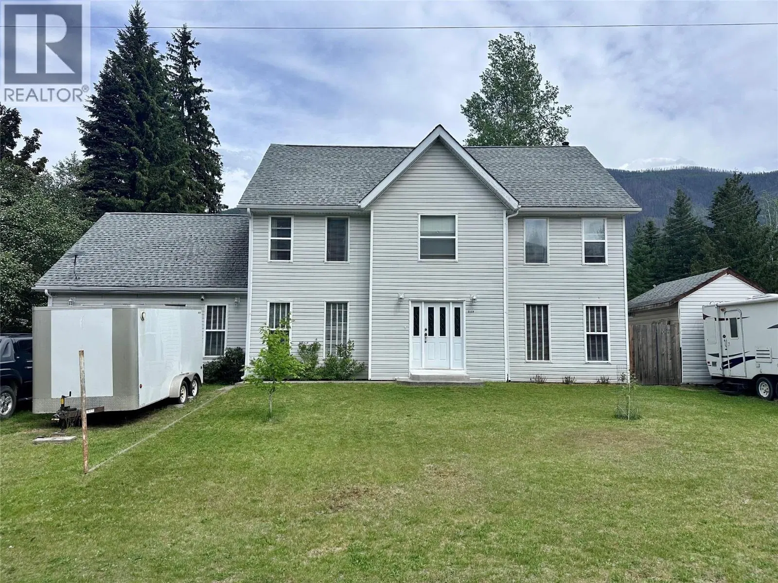 Photo 1 of 51 at 1118 Harold Street