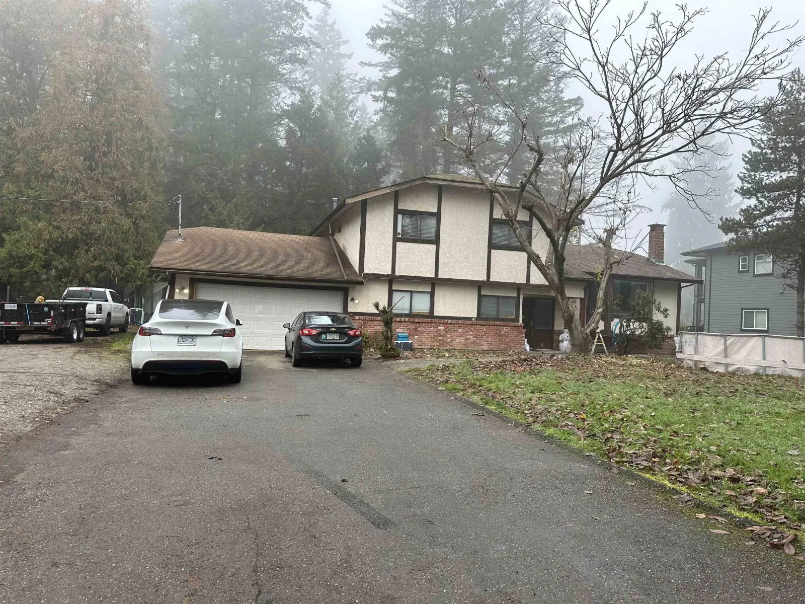 Photo 5 of 23 at 17723 96 Avenue