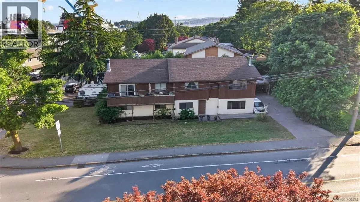 891 Admirals Road