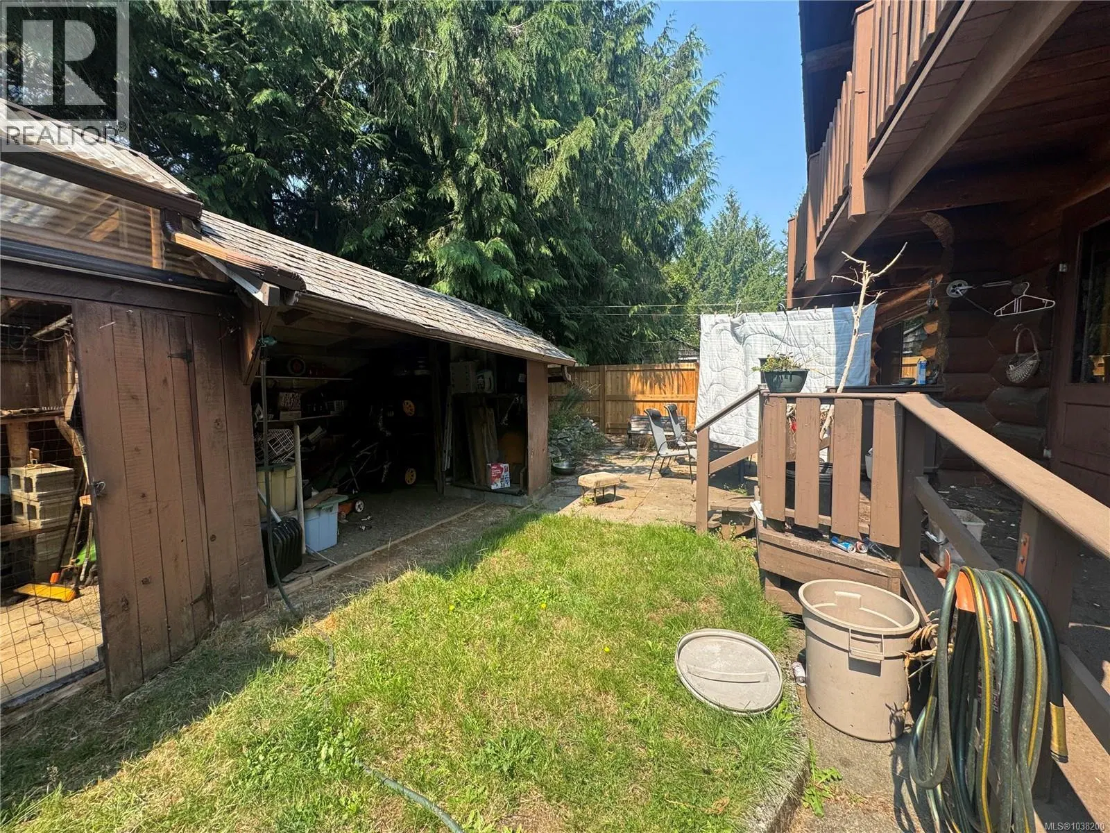 Photo 3 of 15 at 3337 Egremont Road