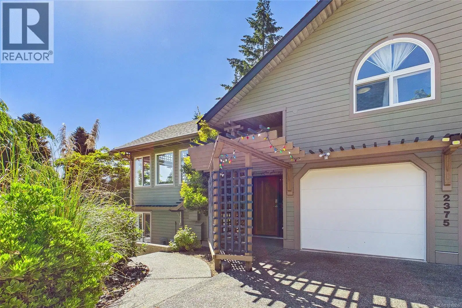 2375 Glenellen Place