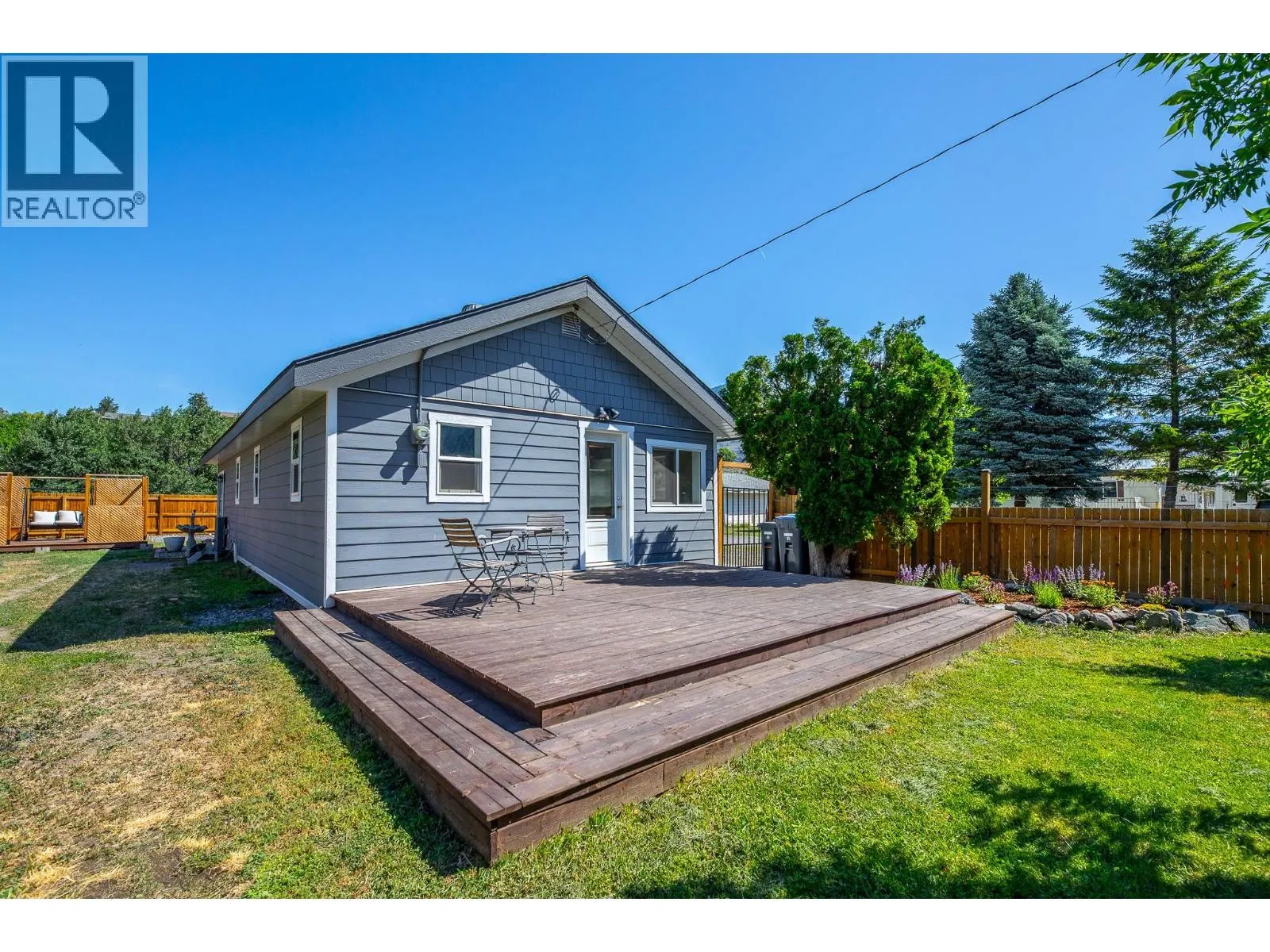 Photo 3 of 41 at 430 6th Avenue