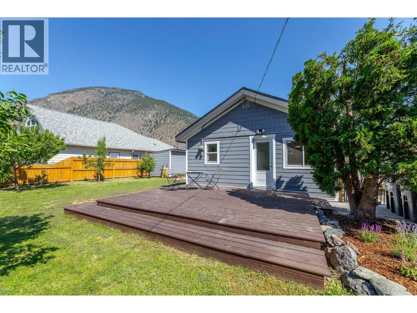 Photo 4 of 41 at 430 6th Avenue