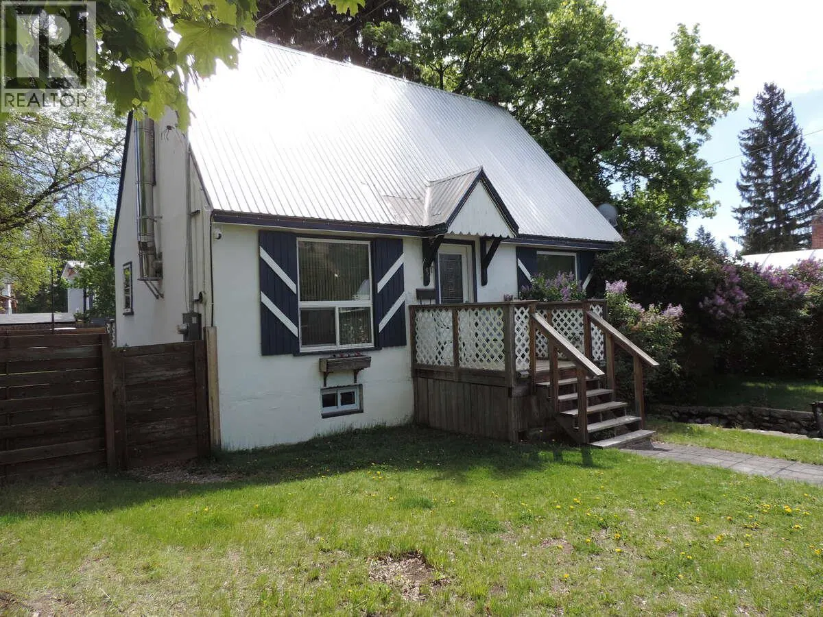 Photo 1 of 54 at 623 6TH Avenue