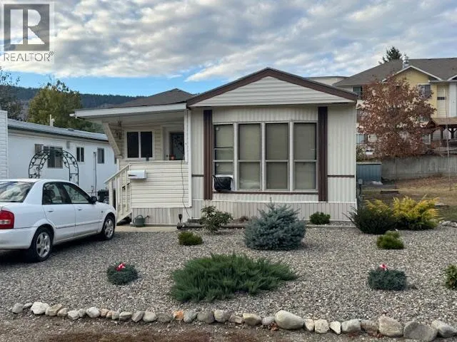 Photo 1 of 25 at #3 – 746 Thompson Avenue