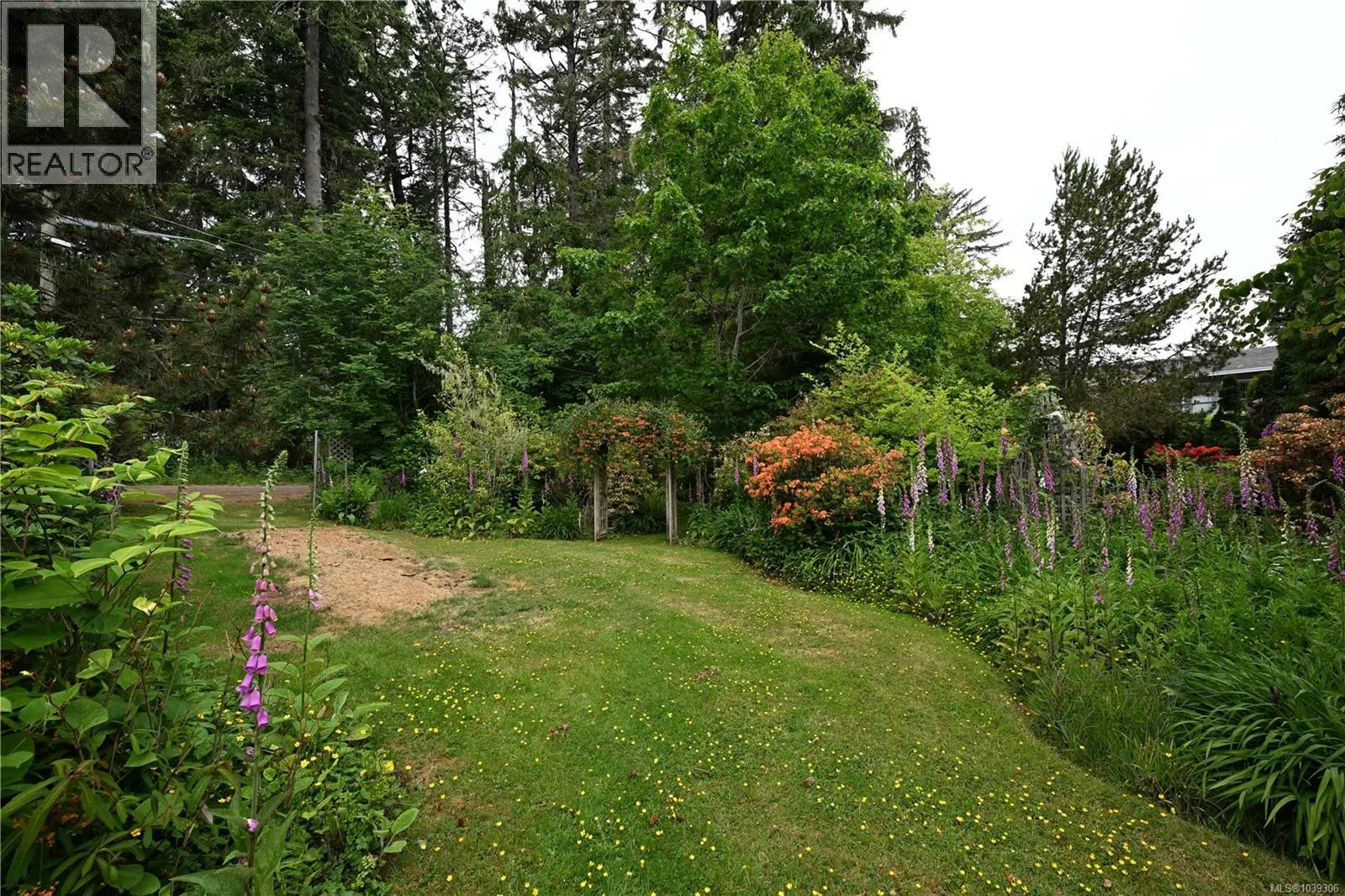 B – 7095 Richview Drive