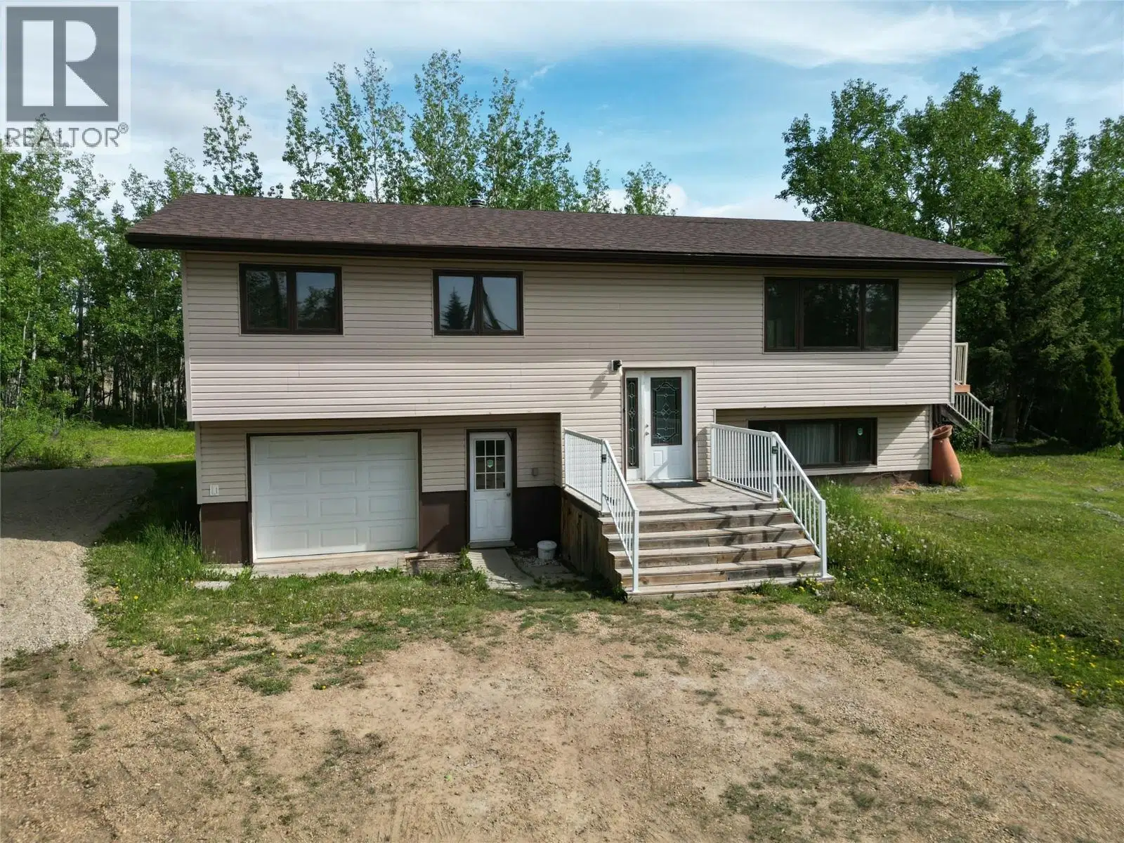 9616 227 Road