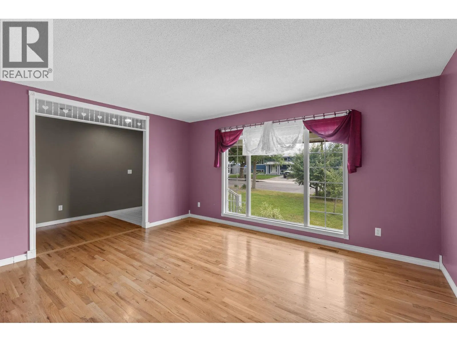 Photo 5 of 65 at 975 Neptune Road