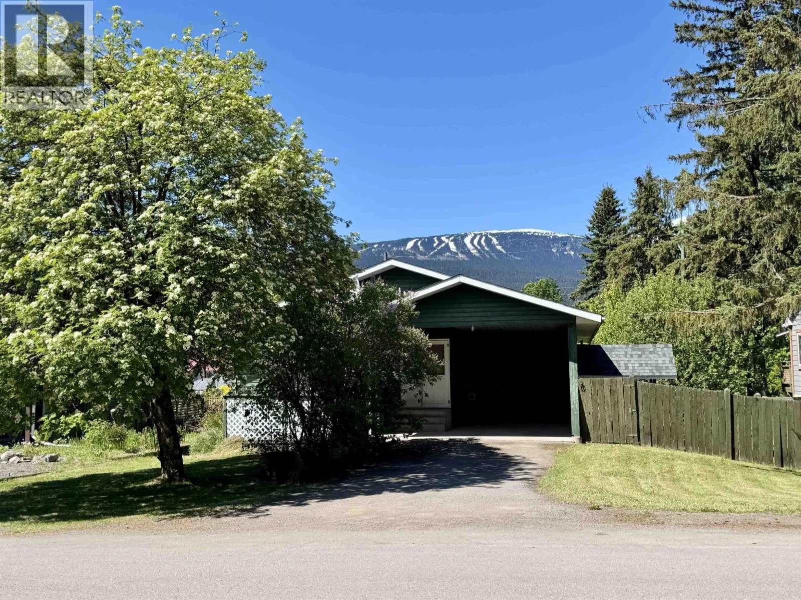 Photo 1 of 35 at 3845 9TH Avenue